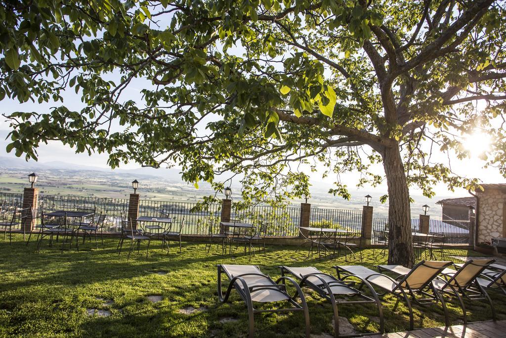 Country House Le Vedute Треви Экстерьер фото